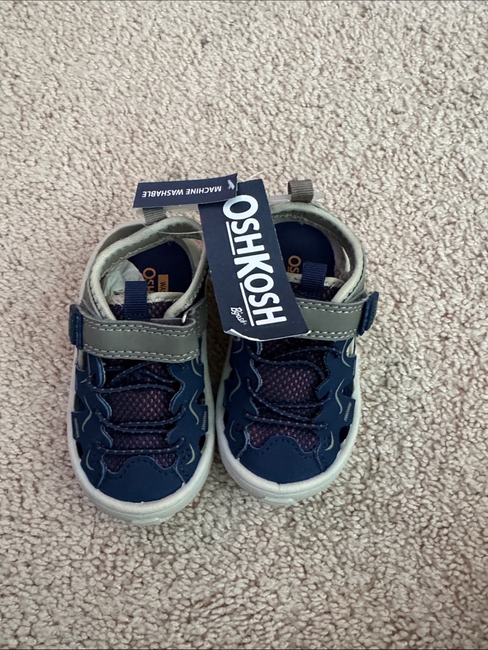 NWT Oshkosh Navy and Gray toddler Shoes